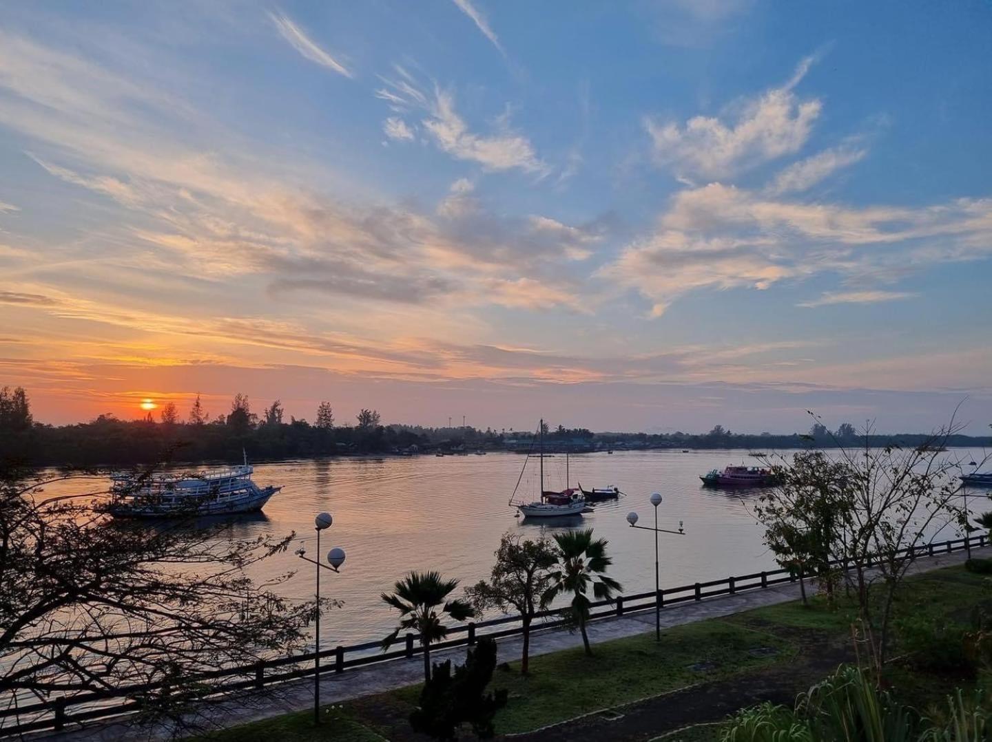 River Krabi town